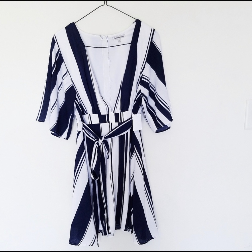 🌼NWT Charlotte Russe Fit Flare Dress🌼